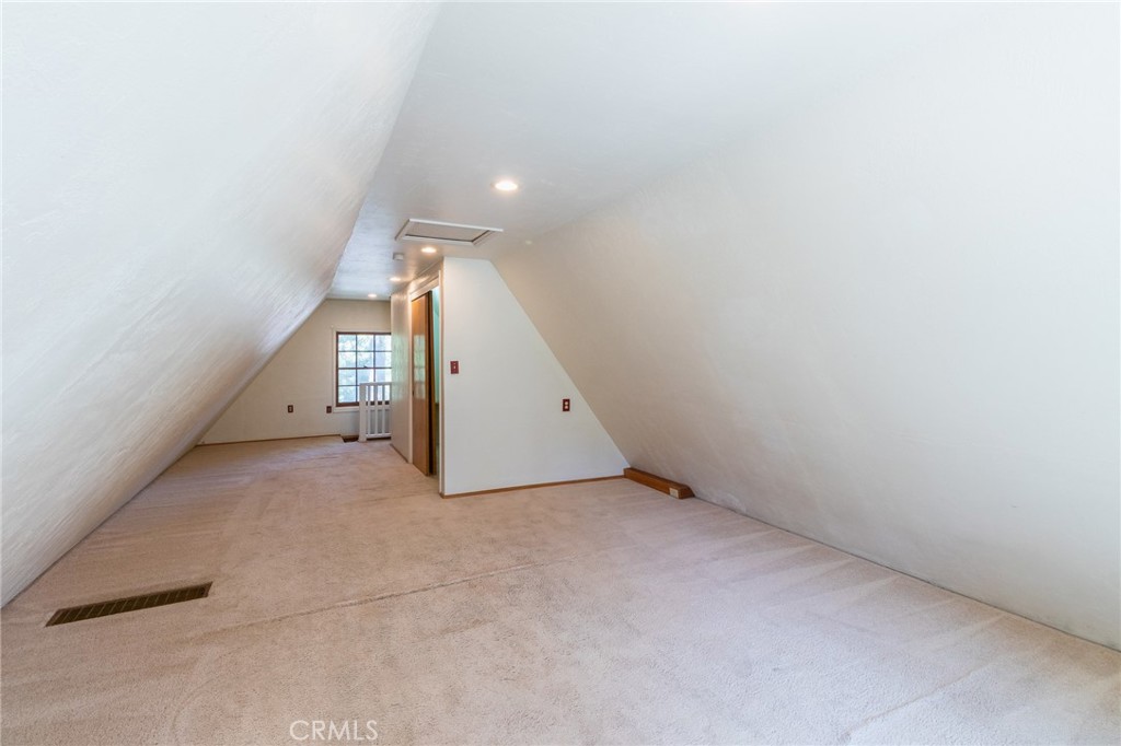 Twin Peaks (TWIN) - Residential