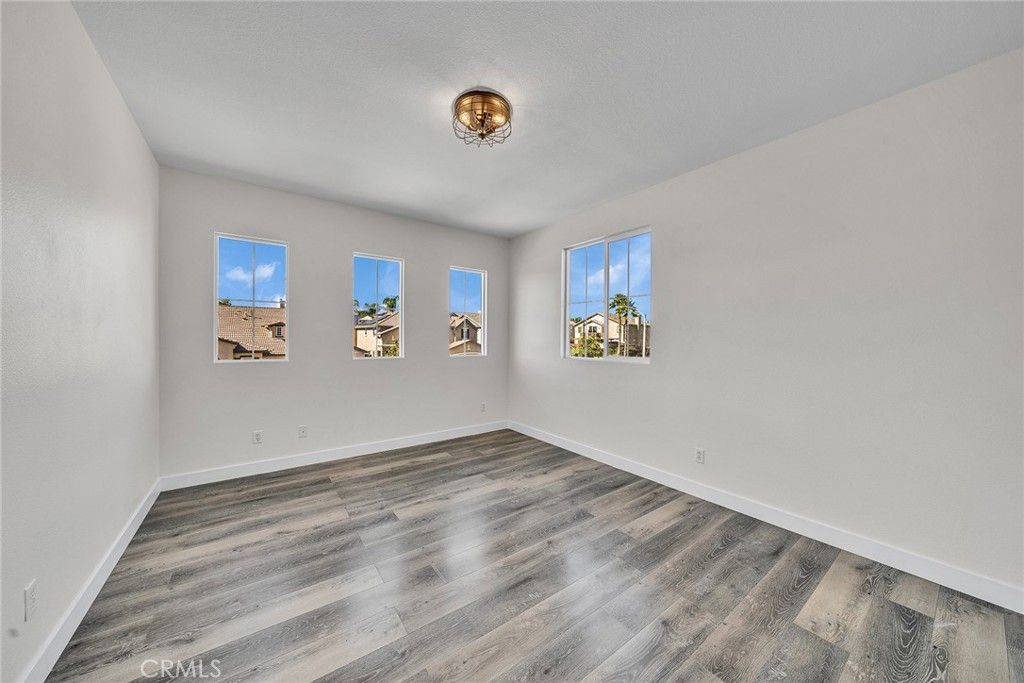 Photo of 35640 Sainte Foy St, Murrieta, CA 92563 (MLS # CV26039167)