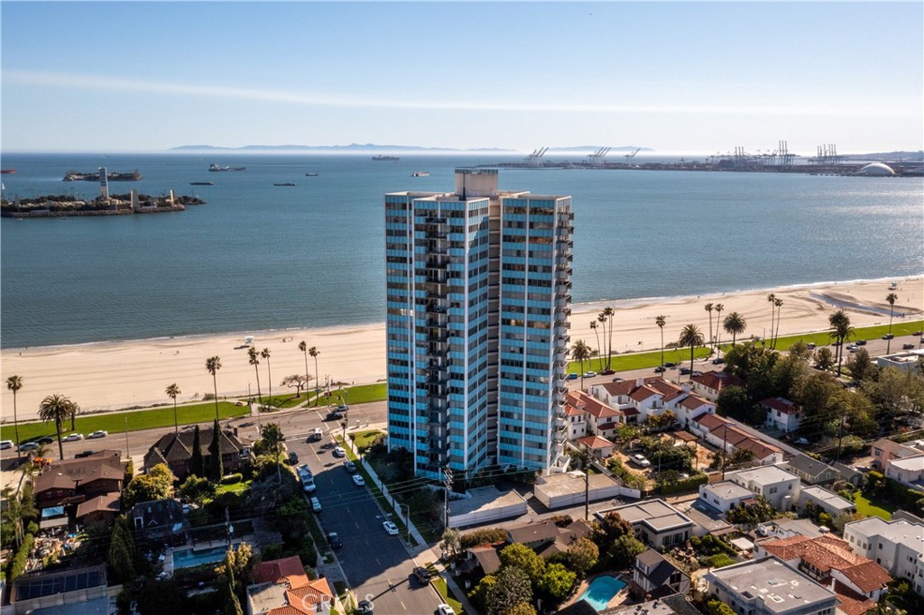 2999 E Ocean Blvd 710