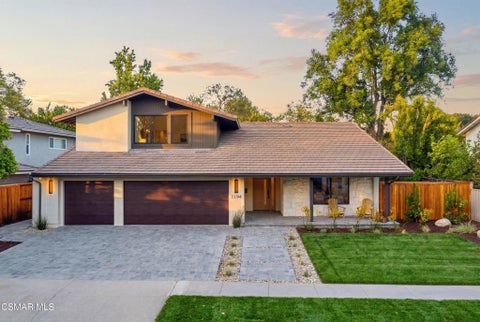 Photo of 1194 Kelsford Court, Westlake Village, CA 91361 (MLS # 226003190)