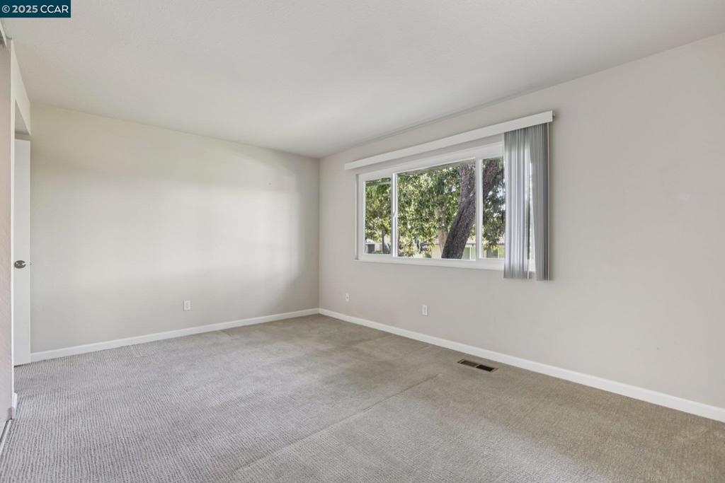 CASITASDEG - Residential Lease