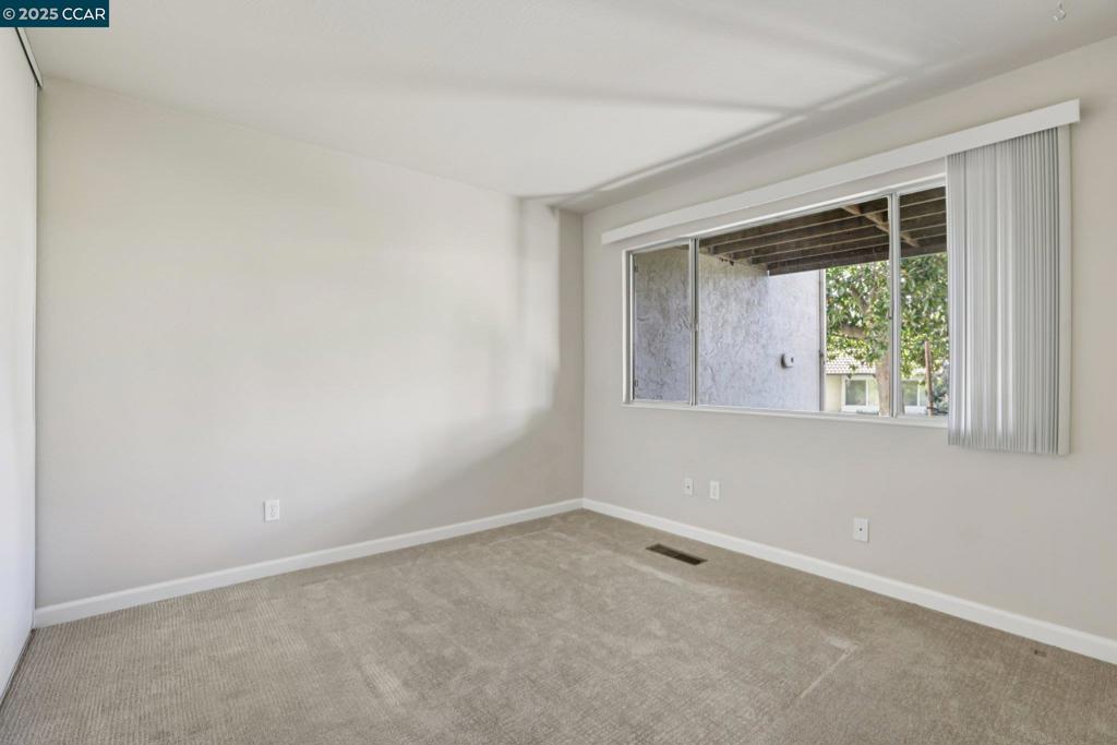CASITASDEG - Residential Lease