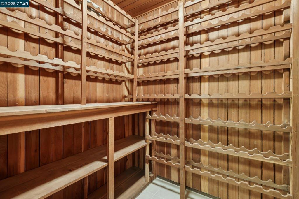 CASITASDEG - Residential Lease