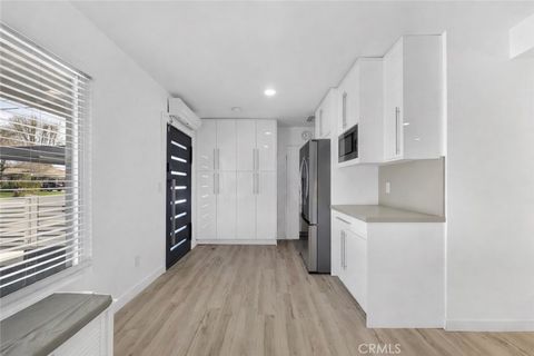 Tiny photo for 22736 Schoolcraft St, West Hills, CA 91307 (MLS # SR26039884)