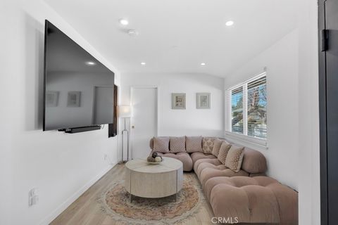 Tiny photo for 22736 Schoolcraft St, West Hills, CA 91307 (MLS # SR26039884)