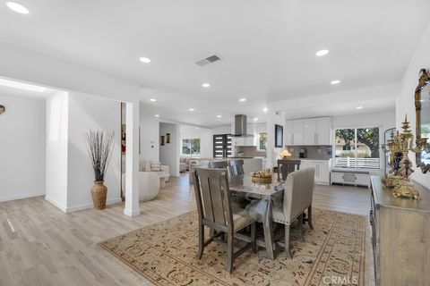 Tiny photo for 22736 Schoolcraft St, West Hills, CA 91307 (MLS # SR26039884)