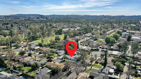 Tiny photo for 22736 Schoolcraft St, West Hills, CA 91307 (MLS # SR26039884)