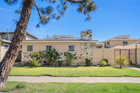Photo of 10630 Crenshaw Blvd Blvd, Inglewood, CA 90303 (MLS # SB26046701)