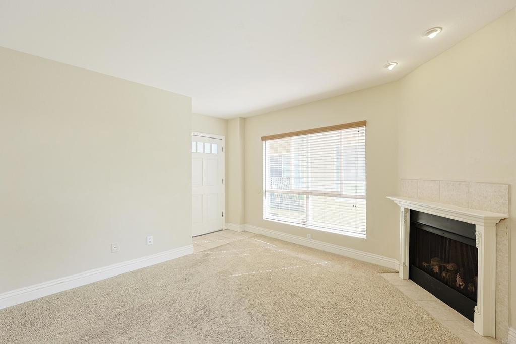 239 Ebony Avenue 6