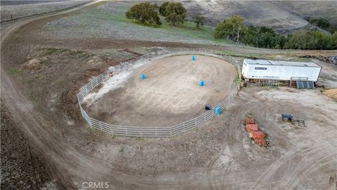 Tiny photo for 4265 Nickel Creek Road, San Miguel, CA 93451 (MLS # NS25258988)