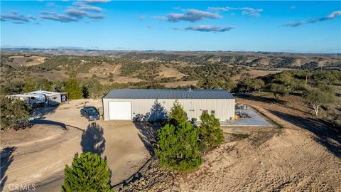 Tiny photo for 4265 Nickel Creek Road, San Miguel, CA 93451 (MLS # NS25258988)