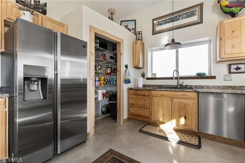 Tiny photo for 4265 Nickel Creek Road, San Miguel, CA 93451 (MLS # NS25258988)