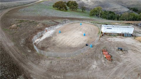 Tiny photo for 4265 Nickel Creek Road, San Miguel, CA 93451 (MLS # NS25258988)