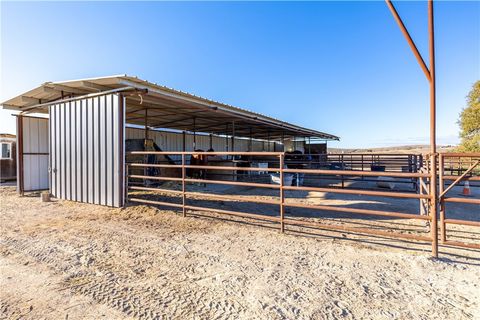 Tiny photo for 4265 Nickel Creek Road, San Miguel, CA 93451 (MLS # NS25258988)