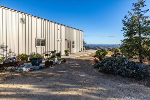 Tiny photo for 4265 Nickel Creek Road, San Miguel, CA 93451 (MLS # NS25258988)