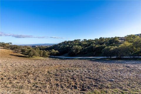 Tiny photo for 4265 Nickel Creek Road, San Miguel, CA 93451 (MLS # NS25258988)