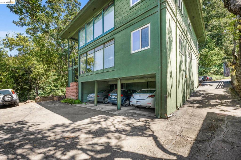 1730 Highland Pl Pl 1, Berkeley CA 94709