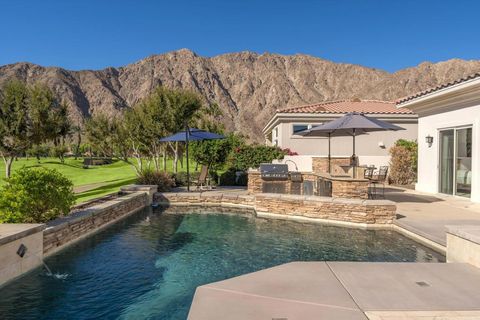 Photo of 54006 Riviera, La Quinta, CA 92253 (MLS # 219119348DA)