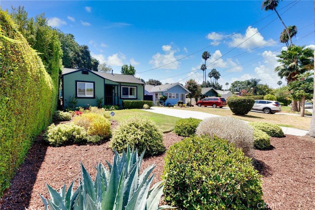 852 Chapman AVE, Pasadena CA 91103