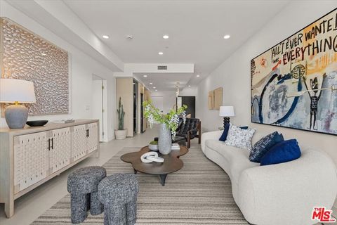 Photo of 1257 N Sweetzer Avenue #202, West Hollywood, CA 90069 (MLS # 26674187)