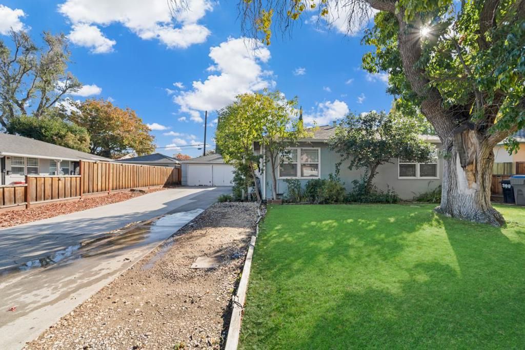 Photo of 980 Princess Anne Drive, San Jose, CA 95128 (MLS # ML82025537)