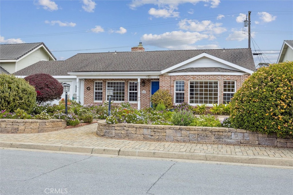 2132 El Dorado Street