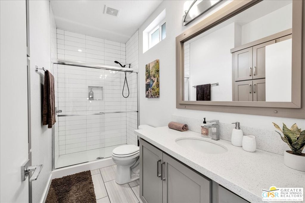 Palm Canyon Mobile Club - Manufactured In Park