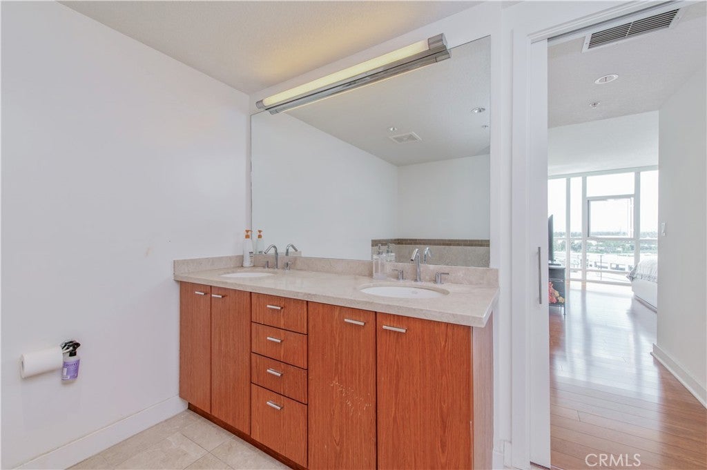 3141 Michelson Drive 1004, Irvine CA 92612 - Photo 16