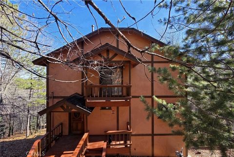 1227 Portillo Lane Lake Arrowhead CA 92352