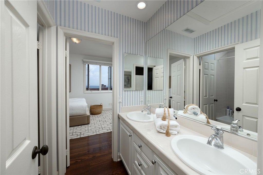 110 Sidney Bay, Newport Coast CA 92657 - Photo 19