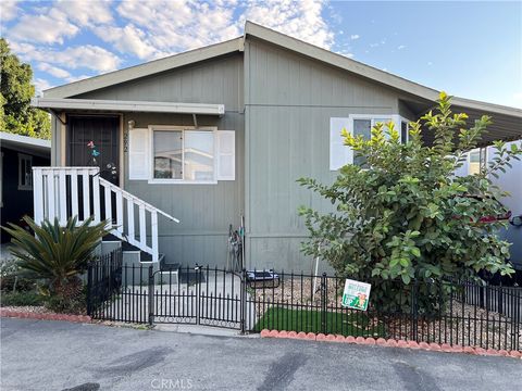 Photo of 12700 Elliott Ave #292, El Monte, CA 91732 (MLS # CV25238505) Photo of 12700 Elliott Ave #292, El Monte, CA 91732 (MLS # CV25238505)