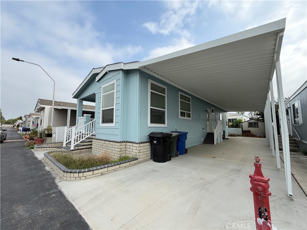 9080 Bloomfield Street 231