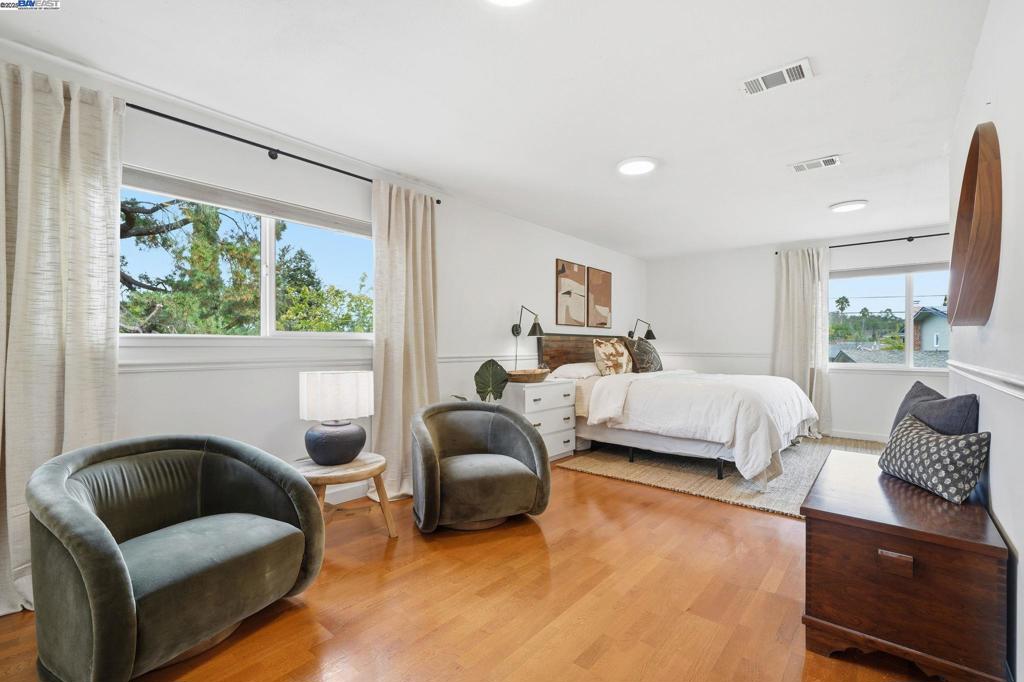 SUNSET WEST - Residential