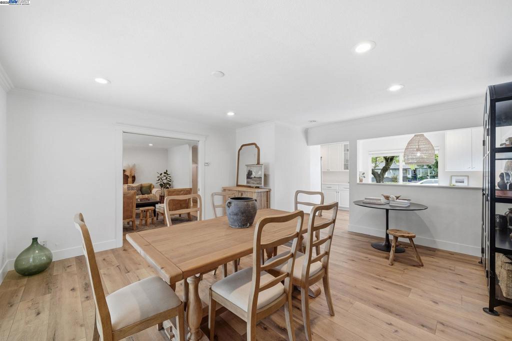 SUNSET WEST - Residential