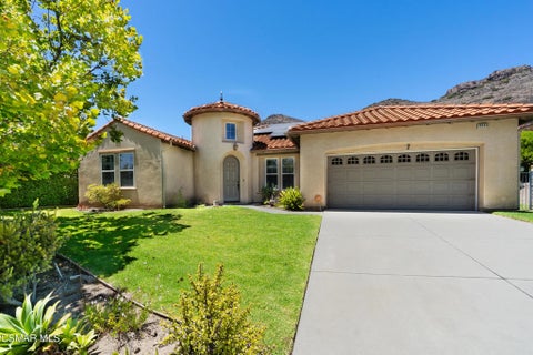 Photo of 4551 Via Mariano, Newbury Park, CA 91320 (MLS # 226003220)