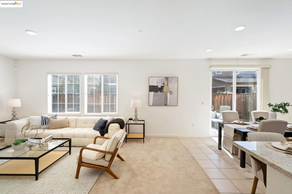 112 Willowrun Way