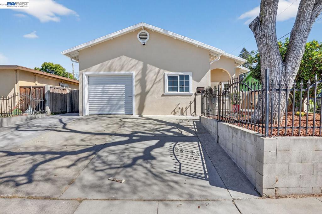 320 Monmouth Dr Dr, Milpitas CA 95035