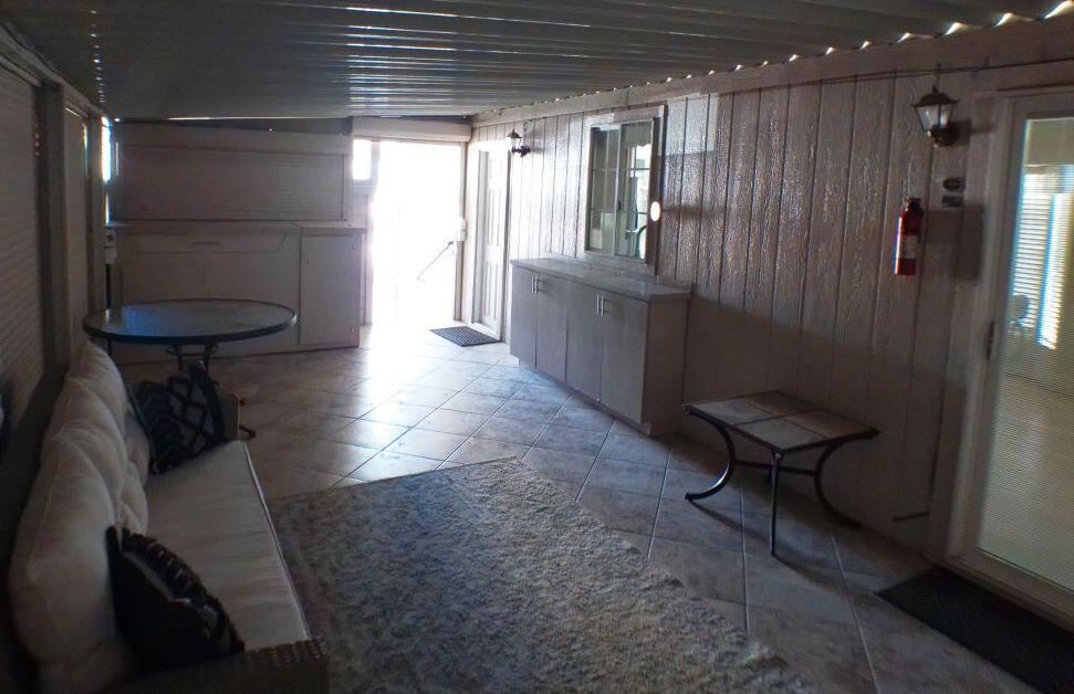 Rancho Casa Blanca - Manufactured In Park