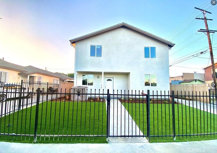 NON RENT CONTROLLED triplex. This property is made up of two huge 5bed/3.5 bath units & one 3 bed/2.5 bath unit. 

With ALL UNITS rented now,