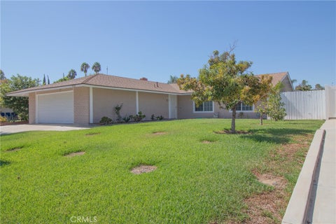 Photo of 9229 Delano DR, Riverside, CA 92503 (MLS # IV26200376)