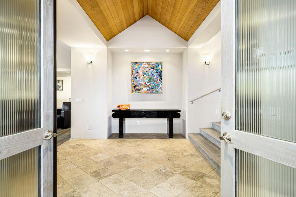 Thunderbird Heights - Residential