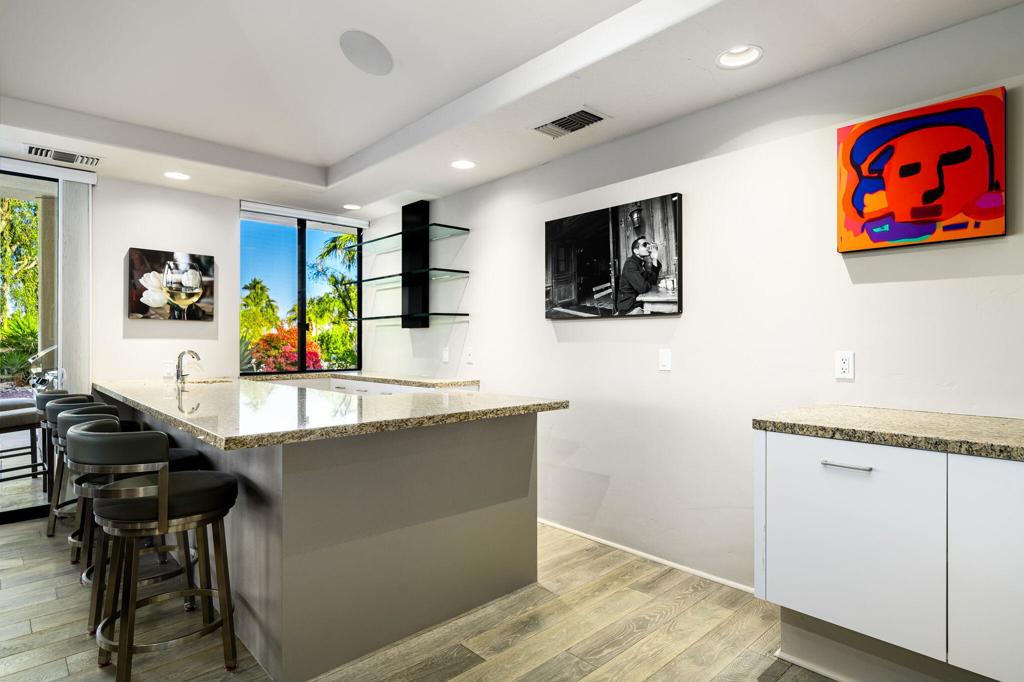 Thunderbird Heights - Residential