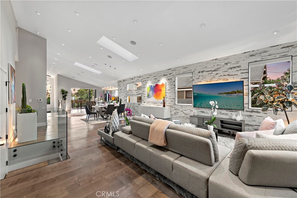 Properties 2 2334 Vestal Avenue