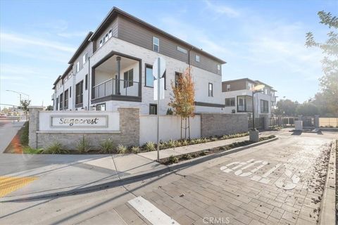 Tiny photo for 9532 Hannah Way, Riverside, CA 92503 (MLS # CV26087058)