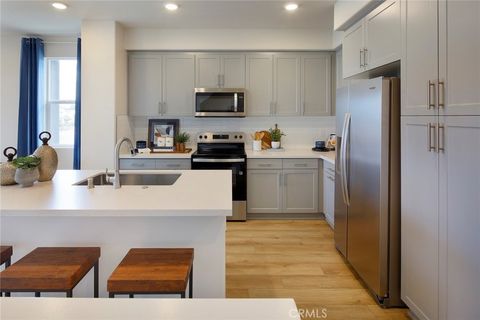 Tiny photo for 9532 Hannah Way, Riverside, CA 92503 (MLS # CV26087058)
