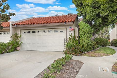Photo of 19544 Vasile Cir CIR, Huntington Beach, CA 92646 (MLS # OC26102024)