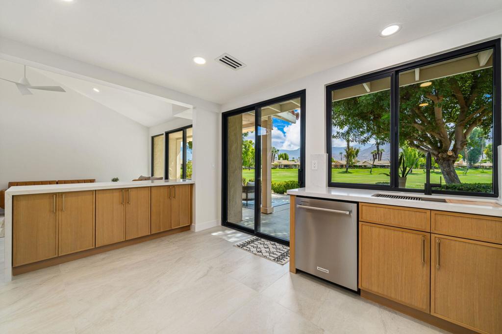 Monterey Country Clu - Residential Lease