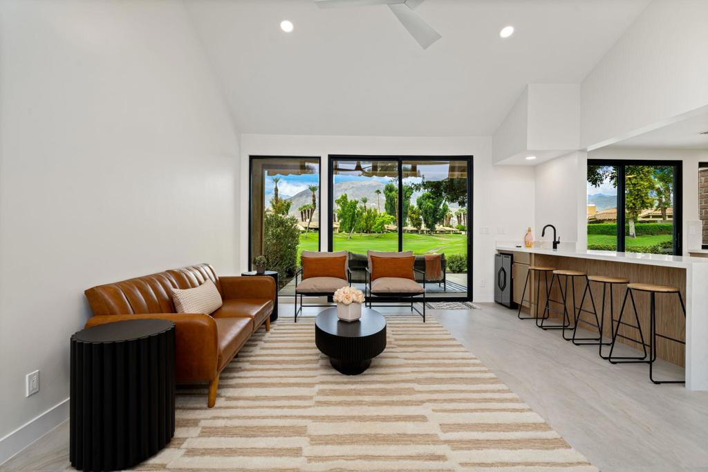 Monterey Country Clu - Residential Lease