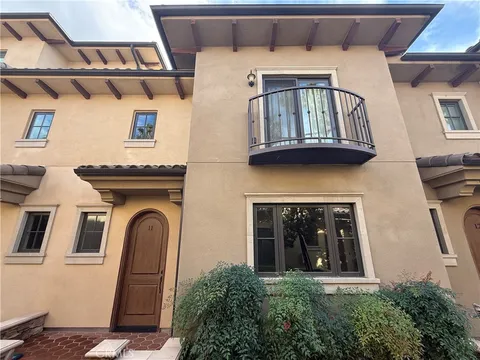 158 S Sierra Madre Boulevard Unit 11, Pasadena, CA 91107 - MLS#: PW25267771