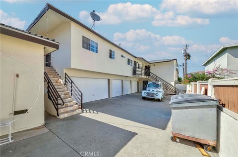 Tiny photo for 2227 Mathews Avenue, Redondo Beach, CA 90278 (MLS # SB25200294)